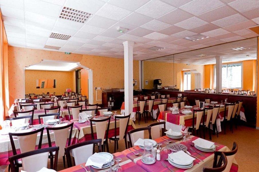 Hotel Saint Etienne Lourdes Esterno foto